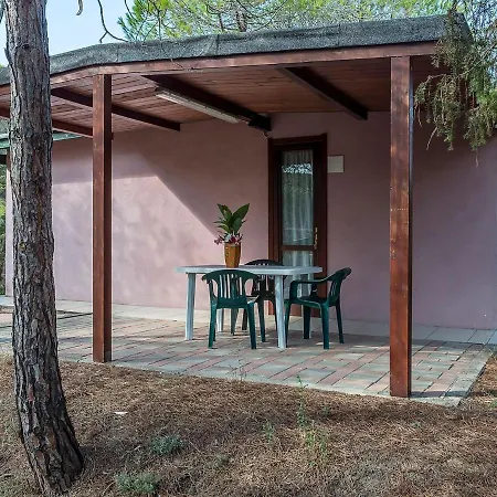 Snug Mobile Home In Sorso With Shared Pool Sorso